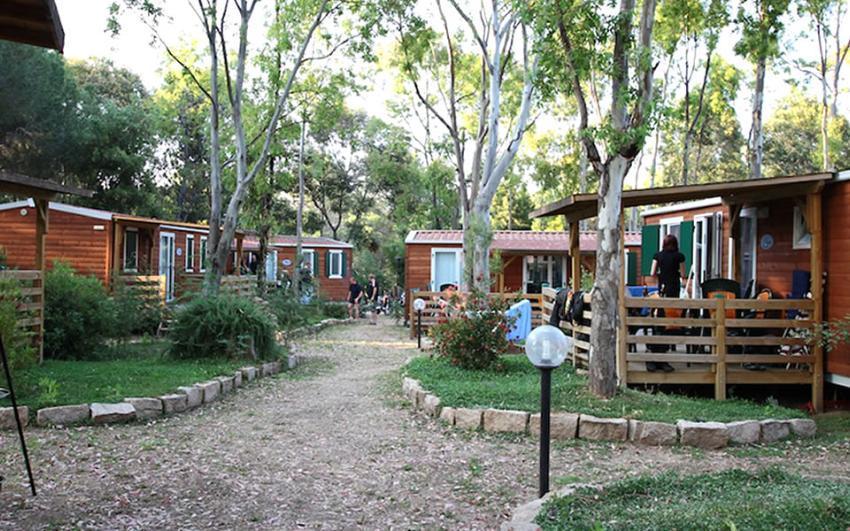 Camping Villaggio L'Ultima Spiaggia Bari Sardo Exterior foto